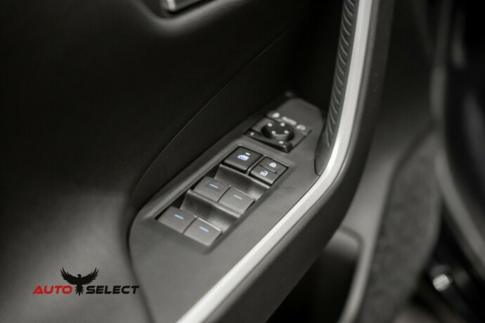 toyota-rav4-elektrisitetbensin-2022-big-21