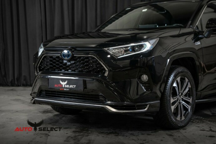 toyota-rav4-elektrisitetbensin-2022-big-6