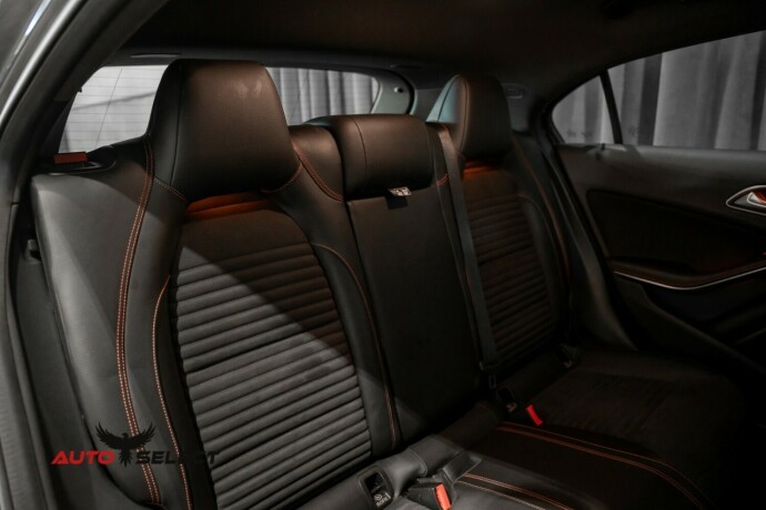 mercedes-benz-a-klasse-bensin-2013-big-13