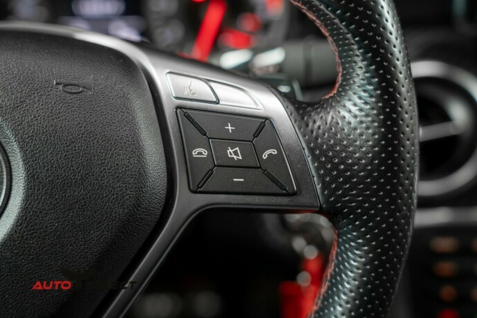 mercedes-benz-a-klasse-bensin-2013-big-28