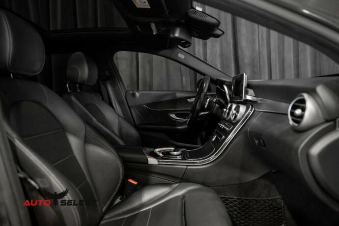 mercedes-benz-c-klasse-elektrisitetbensin-2017-big-23