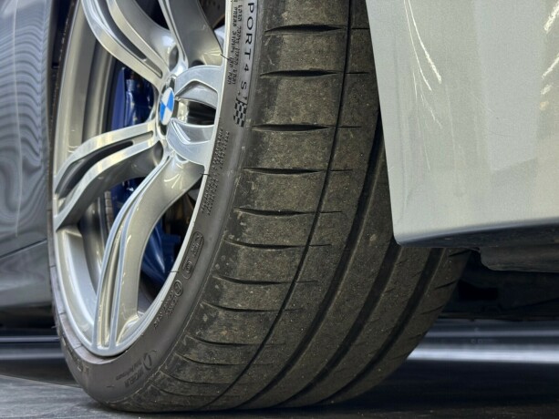 bmw-m5-bensin-2012-big-10