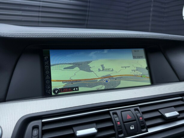 bmw-m5-bensin-2012-big-21