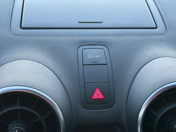 audi-a1-bensin-2011-big-19