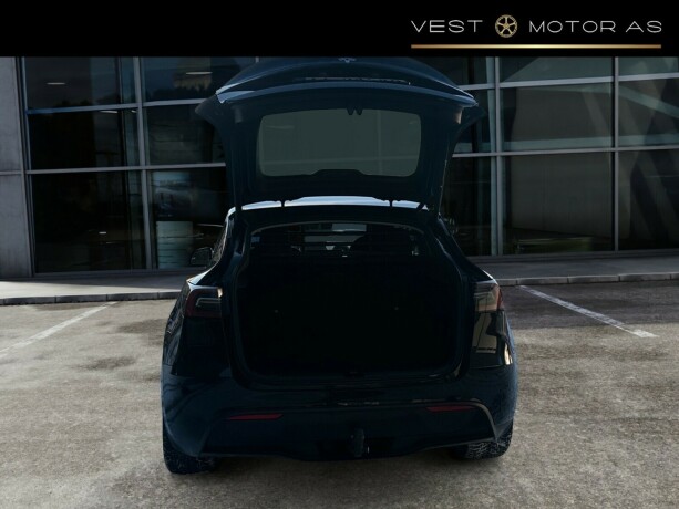 tesla-model-y-elektrisitet-2023-big-6