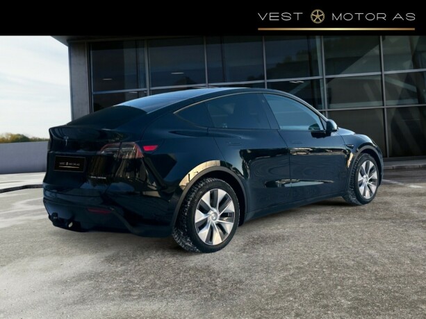 tesla-model-y-elektrisitet-2023-big-7