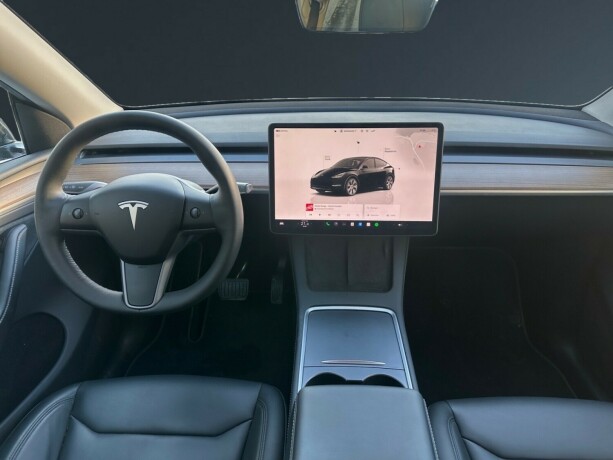 tesla-model-y-elektrisitet-2023-big-12