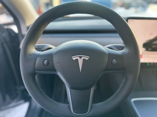 tesla-model-y-elektrisitet-2023-big-17