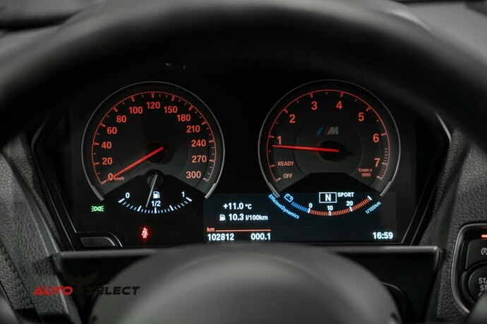 bmw-m2-bensin-2017-big-36