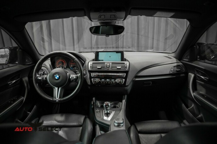 bmw-m2-bensin-2017-big-39