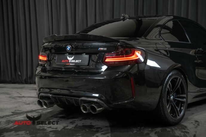 bmw-m2-bensin-2017-big-16