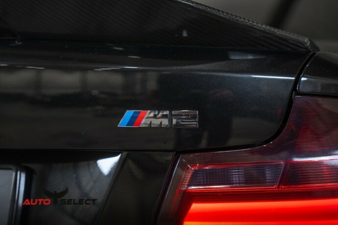 bmw-m2-bensin-2017-big-13
