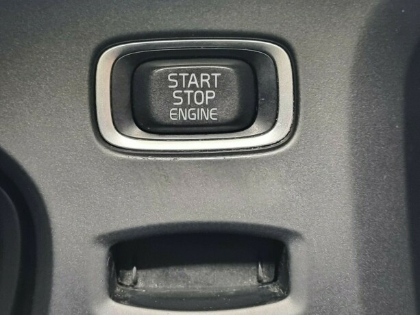 volvo-v40-diesel-2013-big-23