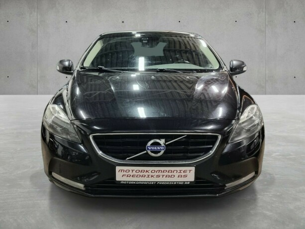 volvo-v40-diesel-2013-big-7