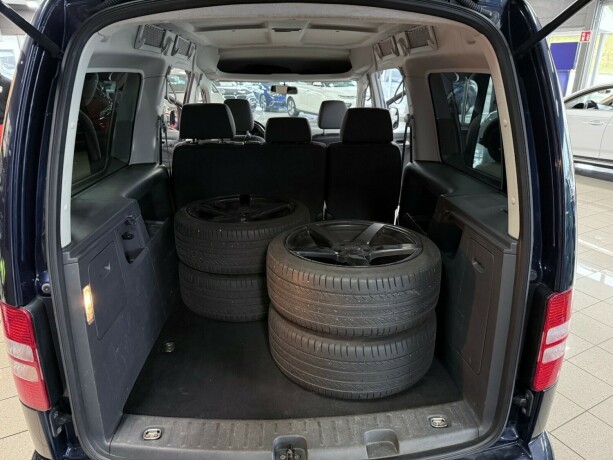 volkswagen-caddy-maxi-diesel-2013-big-26