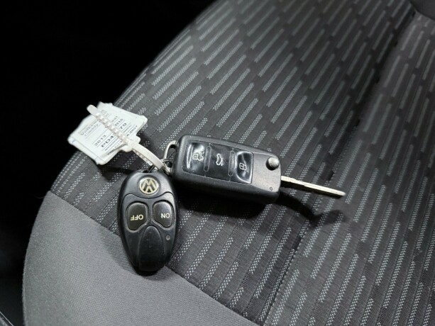 volkswagen-caddy-maxi-diesel-2013-big-21