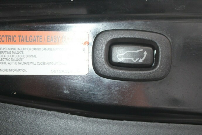 mitsubishi-outlander-elektrisitetbensin-2016-big-6