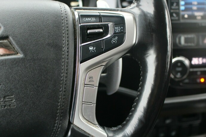 mitsubishi-outlander-elektrisitetbensin-2016-big-14