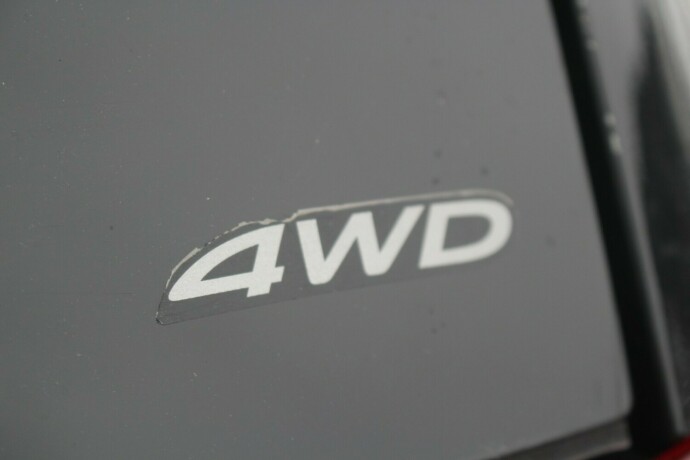 mitsubishi-outlander-elektrisitetbensin-2016-big-5