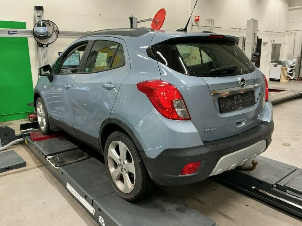 opel-mokka-diesel-2013-big-6