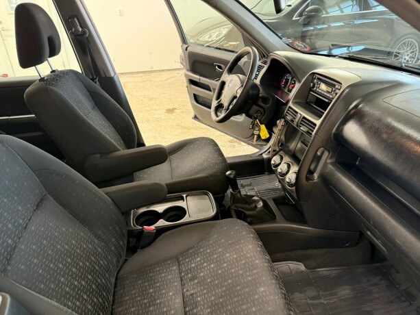 honda-cr-v-bensin-2006-big-19