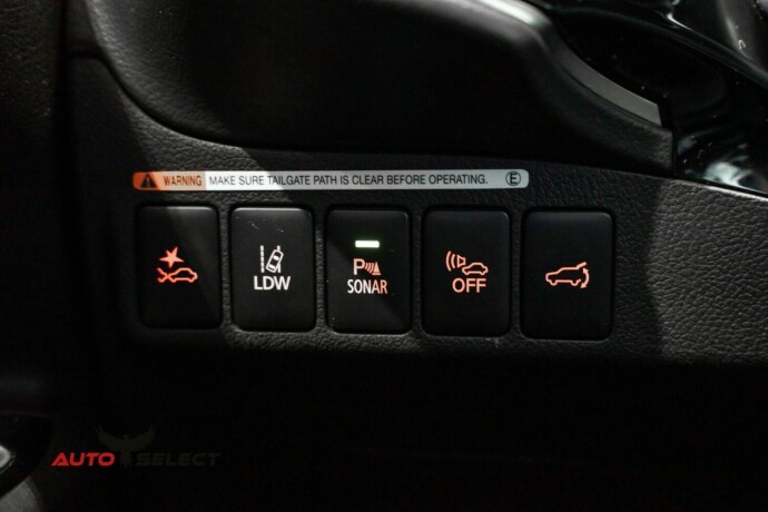 mitsubishi-outlander-elektrisitetbensin-2017-big-27