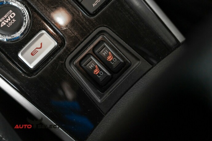 mitsubishi-outlander-elektrisitetbensin-2017-big-39