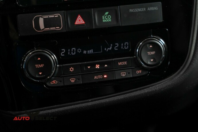 mitsubishi-outlander-elektrisitetbensin-2017-big-35