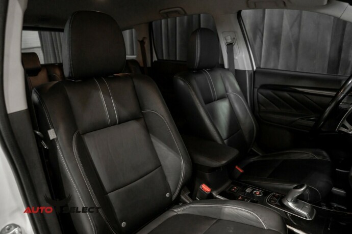 mitsubishi-outlander-elektrisitetbensin-2017-big-19