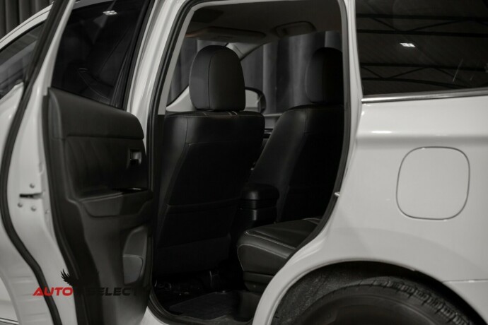 mitsubishi-outlander-elektrisitetbensin-2017-big-15