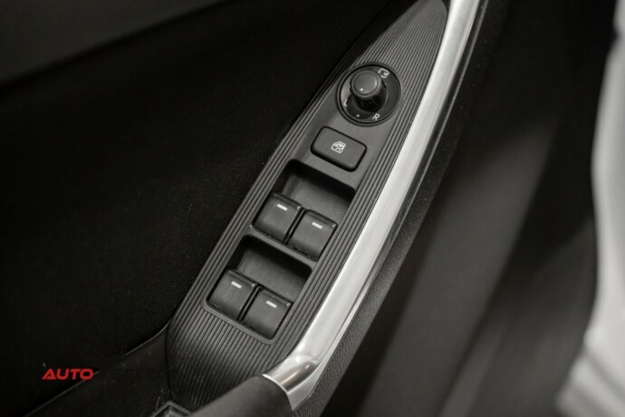 mazda-cx-5-diesel-2013-big-13