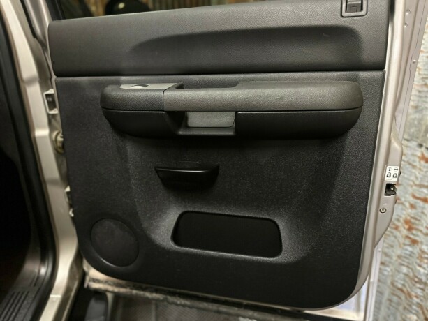 chevrolet-silverado-elektrisitetbensin-2009-big-42