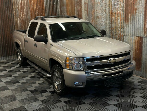 chevrolet-silverado-elektrisitetbensin-2009-big-1
