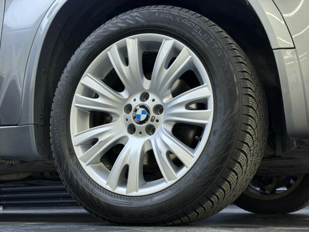 bmw-x5-diesel-2012-big-7