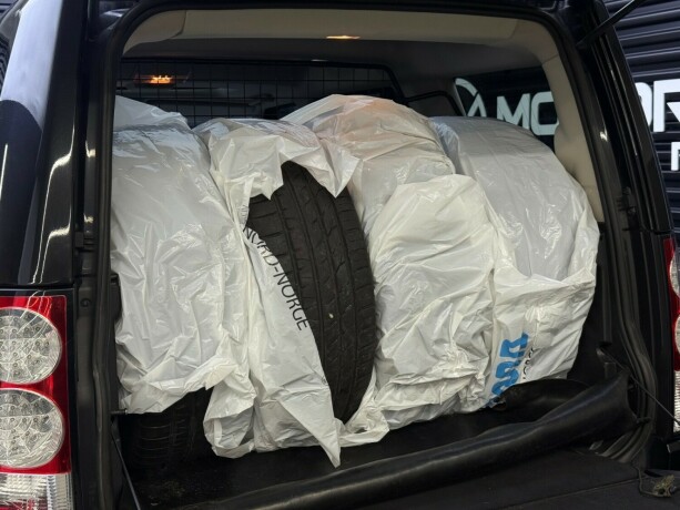 land-rover-discovery-diesel-2009-big-28