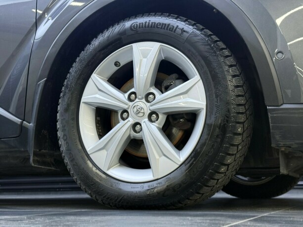 toyota-c-hr-elektrisitetbensin-2017-big-7