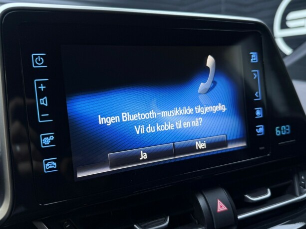 toyota-c-hr-elektrisitetbensin-2017-big-23