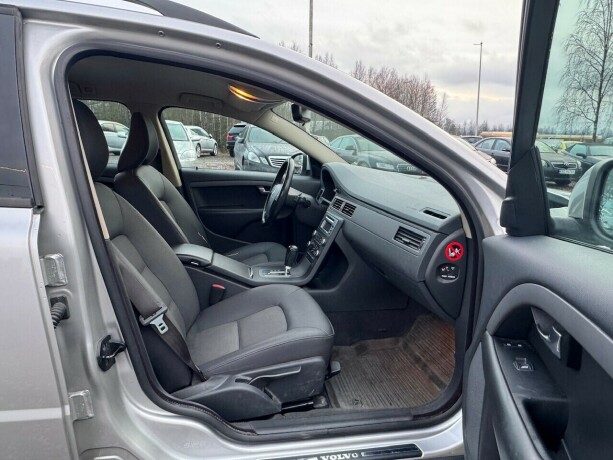 volvo-v70-diesel-2008-big-11