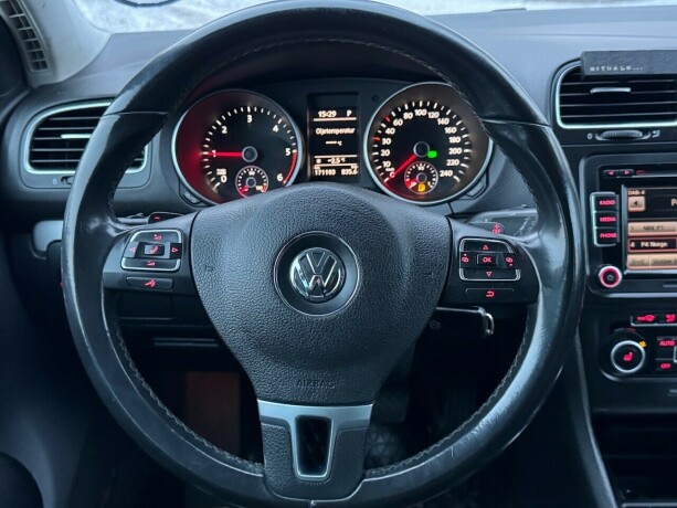 volkswagen-golf-diesel-2012-big-12
