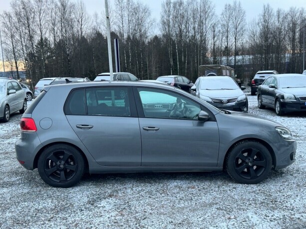 volkswagen-golf-diesel-2012-big-7