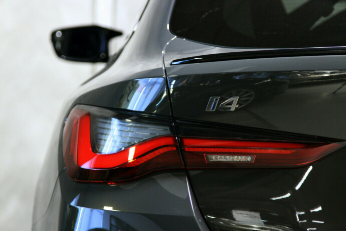 bmw-i4-m50-elektrisitet-2023-big-34