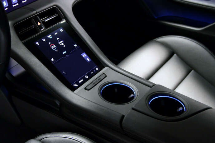 porsche-taycan-cross-turismo-elektrisitet-2022-big-11