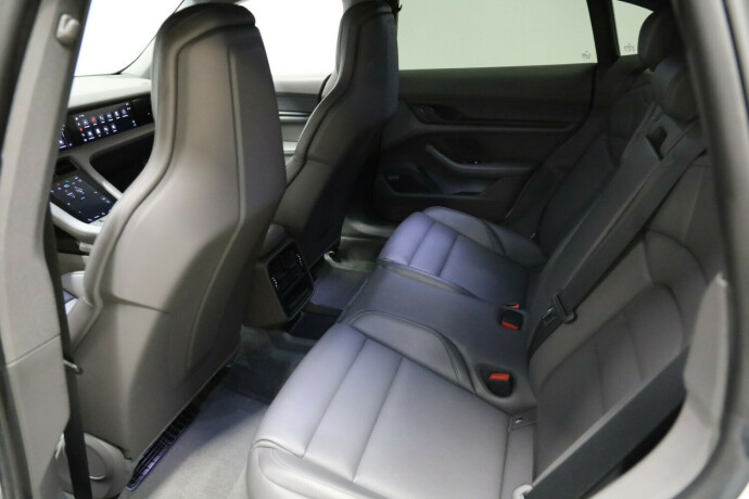 porsche-taycan-cross-turismo-elektrisitet-2022-big-13