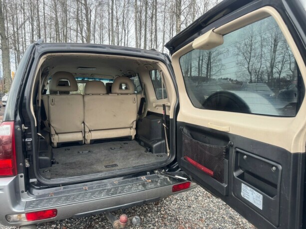 mitsubishi-pajero-diesel-2004-big-12