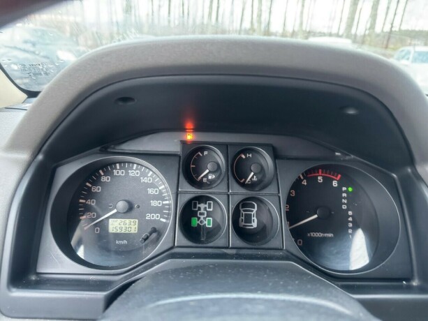 mitsubishi-pajero-diesel-2004-big-16