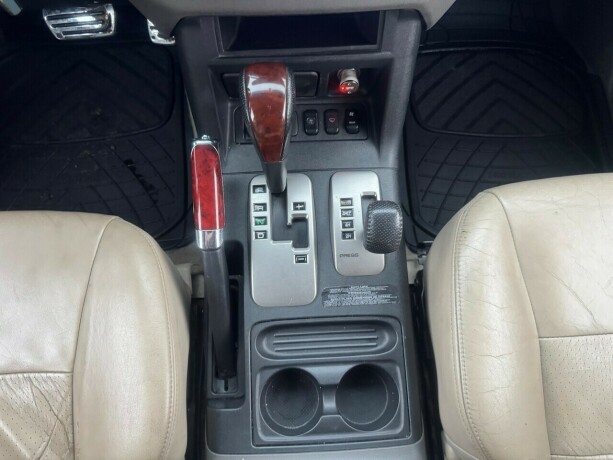 mitsubishi-pajero-diesel-2004-big-17