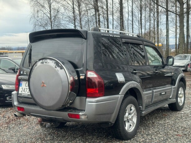 mitsubishi-pajero-diesel-2004-big-6