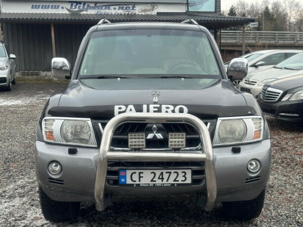 mitsubishi-pajero-diesel-2004-big-1