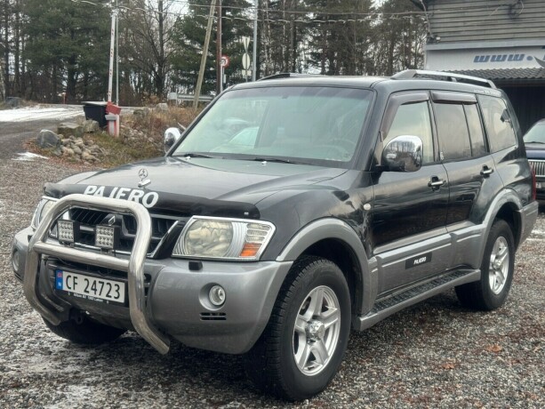 mitsubishi-pajero-diesel-2004-big-2