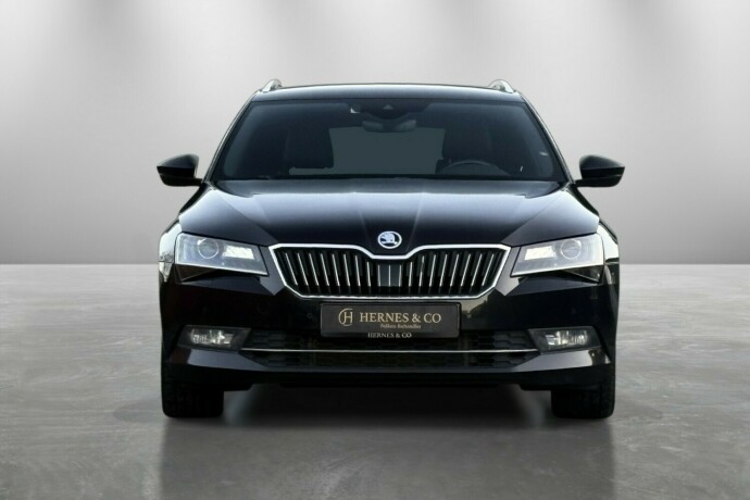 skoda-superb-diesel-2019-big-2